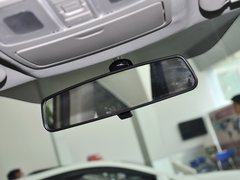 2012款 1.6L 手动 豪华型 5座