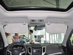 2012款 1.6L 手动 豪华型 5座