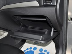 2012款 1.6L 手动 豪华型 5座