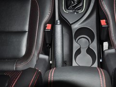 2012款 1.6L 手动 豪华型 5座