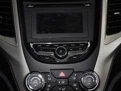 2012款 1.6L 手动 豪华型 5座
