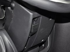 2012款 1.6L 手动 豪华型 5座