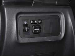 2012款 1.6L 手动 豪华型 5座