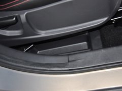 2012款 1.6L 手动 豪华型 5座