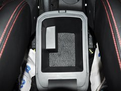 2012款 1.6L 手动 豪华型 5座