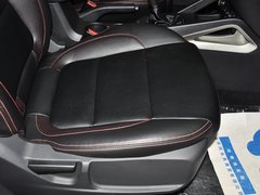 2012款 1.6L 手动 豪华型 5座
