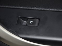 2012款 1.6L 手动 豪华型 5座