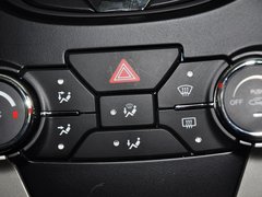 2012款 1.6L 手动 豪华型 5座