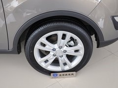 2012款 1.6L 手动 豪华型 5座