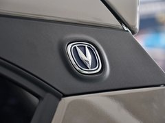2012款 1.6L 手动 豪华型 5座