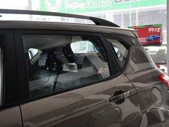 2012款 1.6L 手动 豪华型 5座