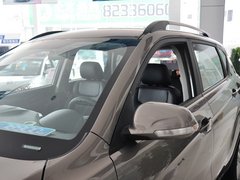 2012款 1.6L 手动 豪华型 5座