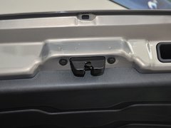 2012款 1.6L 手动 豪华型 5座
