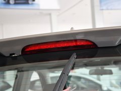 2012款 1.6L 手动 豪华型 5座