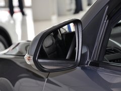 2012款 1.6L 手动 豪华型 5座