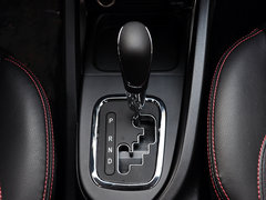 2012款 1.6L 自动 豪华型 5座