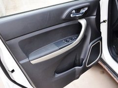 2012款 1.6L 自动 豪华型 5座
