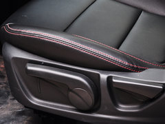 2012款 1.6L 自动 豪华型 5座