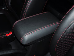2012款 1.6L 自动 豪华型 5座