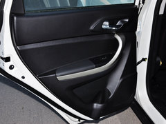 2012款 1.6L 自动 豪华型 5座