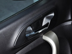 2012款 1.6L 自动 豪华型 5座
