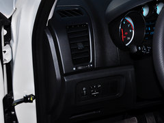 2012款 1.6L 自动 豪华型 5座