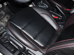 2012款 1.6L 自動 豪華型 5座