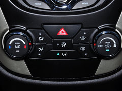 2012款 1.6L 自动 豪华型 5座