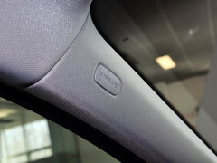 2014款 40TFSI 1.8T DCT Sportback舒适型