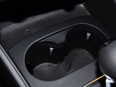 2014款 40TFSI 1.8T DCT Sportback舒适型