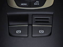 2014款 40TFSI 1.8T DCT Sportback舒适型