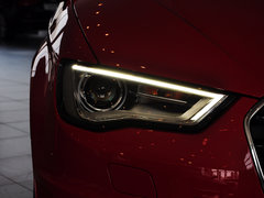 2014款 40TFSI 1.8T DCT Sportback舒适型