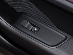 2014款 40TFSI 1.8T DCT Sportback舒适型