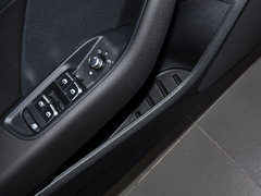 2014款 40TFSI 1.8T DCT Sportback舒适型