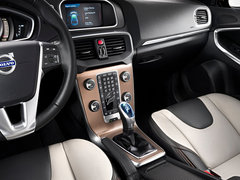2013款 2.0T 自动 智逸版
