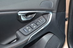2013款 2.0T 自动 智逸版