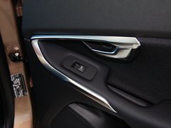 2013款 2.0T 自动 智逸版