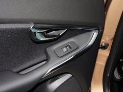 2013款 2.0T 自动 智逸版