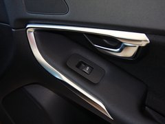 2013款 2.0T 自动 智逸版
