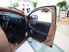 2013款 2.0T 自动 智逸版