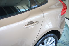 2013款 2.0T 自动 智逸版