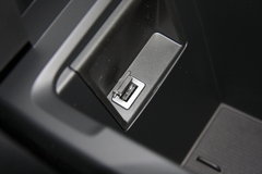 沃尔沃V40 2013款 2.0T 自动 智逸版