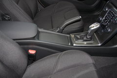 2013款 2.0T 自动 智逸版