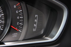 沃尔沃V40 2013款 2.0T 自动 智逸版