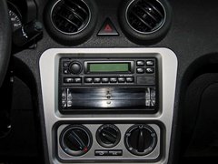 2012款 1.3L 手动 时尚型III