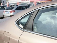 2012款 1.5T 手动 豪华型