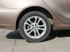2012款 1.5T 手动 豪华型