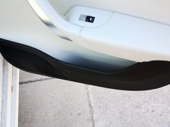 2012款 1.5T 自动 豪华型