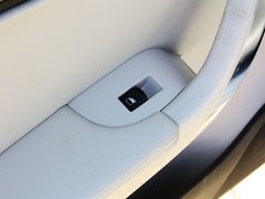 2012款 1.5T 自动 豪华型