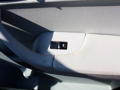 2012款 1.5T 自动 豪华型